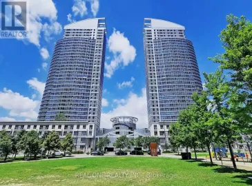 36 Lee Centre Drive, Toronto, Ontario M1H3K2, 2 Bedrooms Bedrooms, ,2 BathroomsBathrooms,Single Family,For Sale,Lee Centre,E7317308 36 Lee Centre Drive, Toronto, Ontario M1H3K2, 2 Bedrooms Bedrooms, ,2 BathroomsBathrooms,Single Family,For Sale,Lee Centre,E7317308