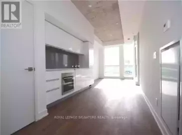 20 Minowan Miikan Lane, Toronto, Ontario M6J0E5, 2 Bedrooms Bedrooms, ,2 BathroomsBathrooms,Single Family,For Lease,Minowan Miikan,C7318768 20 Minowan Miikan Lane, Toronto, Ontario M6J0E5, 2 Bedrooms Bedrooms, ,2 BathroomsBathrooms,Single Family,For Lease,Minowan Miikan,C7318768