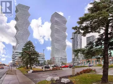 3900 Confederation Parkway, Mississauga, Ontario L5B0M3, 3 Bedrooms Bedrooms, ,2 BathroomsBathrooms,Single Family,For Lease,Confederation,W7318416 3900 Confederation Parkway, Mississauga, Ontario L5B0M3, 3 Bedrooms Bedrooms, ,2 BathroomsBathrooms,Single Family,For Lease,Confederation,W7318416