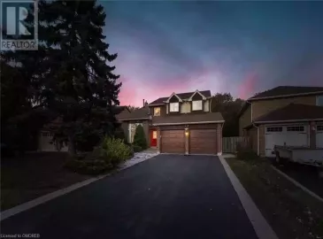 64 LEANDER Street, Brampton, Ontario L6S3M7, 6 Bedrooms Bedrooms, ,4 BathroomsBathrooms,Single Family,For Sale,LEANDER,40515216
