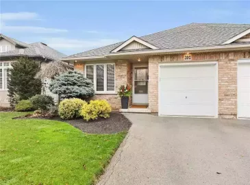 Welland, Ontario L3C7J9, 3 Bedrooms Bedrooms, ,2 BathroomsBathrooms,Single Family,For Sale,H4180363