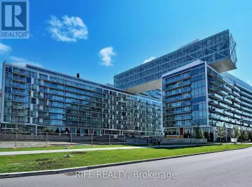 39 Queens Quay, Toronto, Ontario M5E0A5, 3 Bedrooms Bedrooms, ,3 BathroomsBathrooms,Single Family,For Sale,Queens,C6102704