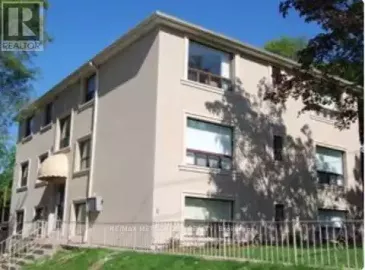 125 Scarlett Road, Toronto, Ontario M6N4K6, 10 Bedrooms Bedrooms, ,6 BathroomsBathrooms,Multi-family,For Sale,Scarlett,W6212940