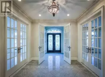 77 Steeles, Toronto, Ontario M2M3Y4, 4 Bedrooms Bedrooms, ,3 BathroomsBathrooms,Single Family,For Lease,Steeles,C6696146