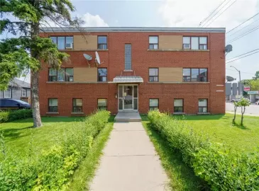 Hamilton, Ontario L8V3J2, ,Multi-family,For Sale,H4171659