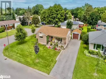 41 HANCEY Crescent, Alliston, Ontario L9R1B8, 3 Bedrooms Bedrooms, ,2 BathroomsBathrooms,Single Family,For Sale,HANCEY,40468848