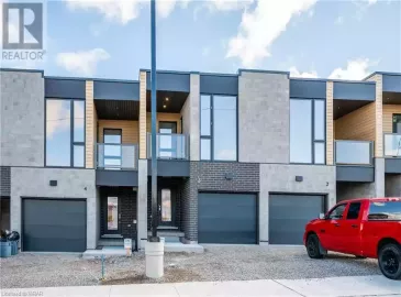 261 WOODBINE Avenue, Kitchener, ON N2R0S7, 3 Bedrooms Bedrooms, ,3 BathroomsBathrooms,Single Family,For Sale,WOODBINE,40458261