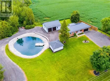7677 SIDEROAD 15, Elora, Ontario N0B1S0, 4 Bedrooms Bedrooms, ,2 BathroomsBathrooms,Single Family,For Sale,SIDEROAD 15,40469271