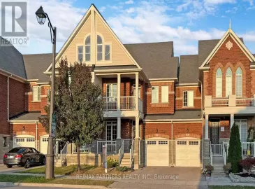5 William Berczy Boulevard, Markham, Ontario L3R0K6, 3 Bedrooms Bedrooms, ,3 BathroomsBathrooms,Single Family,For Sale,William Berczy,N7273250