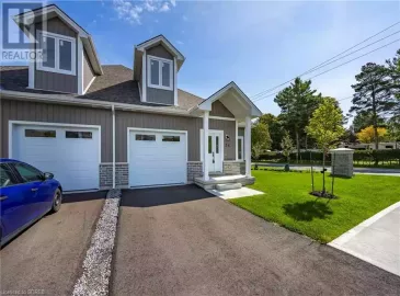744 NELSON Street, Port Dover, Ontario N0A1N0, 3 Bedrooms Bedrooms, ,3 BathroomsBathrooms,Single Family,For Sale,NELSON,40512555 744 NELSON Street, Port Dover, Ontario N0A1N0, 3 Bedrooms Bedrooms, ,3 BathroomsBathrooms,Single Family,For Sale,NELSON,40512555