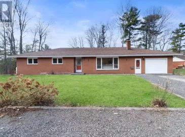 2 Harmony Lane, Parry Sound, ON P2A2X4, 4 Bedrooms Bedrooms, ,2 BathroomsBathrooms,Single Family,For Lease,Harmony,X7295432
