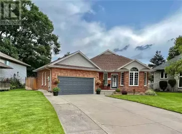 4 WARBLER WOODS Place, Strathroy, Ontario N7G3X9, 4 Bedrooms Bedrooms, ,2 BathroomsBathrooms,Single Family,For Sale,WARBLER WOODS,40514244 4 WARBLER WOODS Place, Strathroy, Ontario N7G3X9, 4 Bedrooms Bedrooms, ,2 BathroomsBathrooms,Single Family,For Sale,WARBLER WOODS,40514244