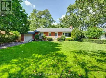 2283 Glenwood School Drive, Burlington, ON L7R3R6, 3 Bedrooms Bedrooms, ,2 BathroomsBathrooms,Single Family,For Sale,Glenwood School,W7318134