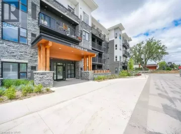 110 FERGUS Avenue, Kitchener, Ontario N2A0K9, 2 Bedrooms Bedrooms, ,2 BathroomsBathrooms,Single Family,For Sale,FERGUS,40516260