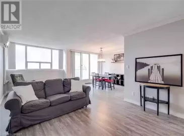 14 NEILSON Drive, Etobicoke, Ontario M9C1V6, 3 Bedrooms Bedrooms, ,2 BathroomsBathrooms,Single Family,For Lease,NEILSON,40514821