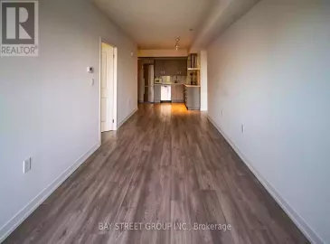 1028 Mcnicoll, Toronto, Ontario M1W0A8, 2 Bedrooms Bedrooms, ,2 BathroomsBathrooms,Single Family,For Sale,Mcnicoll,E7319056