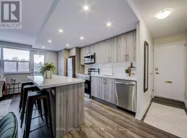 9960 Bayview, Richmond Hill, Ontario L4C2L2, 2 Bedrooms Bedrooms, ,1 BathroomBathrooms,Multi-family,For Lease,Bayview,N7319014