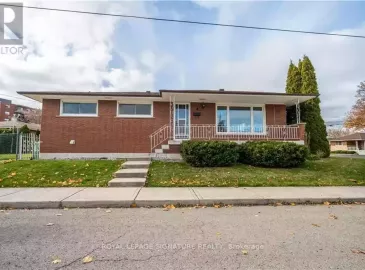 4 Starlight Court, Hamilton, ON L8K4C8, 3 Bedrooms Bedrooms, ,1 BathroomBathrooms,Single Family,For Lease,Starlight,X7318936