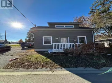 29 Washburn Street, Prince Edward County, Ontario K0K2T0, 2 Bedrooms Bedrooms, ,2 BathroomsBathrooms,Single Family,For Lease,Washburn,X7319078