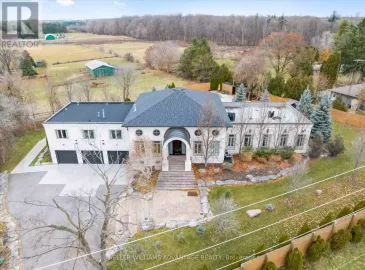 13790 Bathurst Street, King, Ontario L7B1K5, 5 Bedrooms Bedrooms, ,6 BathroomsBathrooms,Single Family,For Sale,Bathurst,N7319348