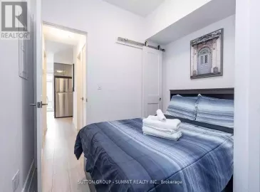 6065 Mcleod Road, Niagara Falls, Ontario L2G3E6, 2 Bedrooms Bedrooms, ,2 BathroomsBathrooms,Single Family,For Sale,Mcleod,X7319438