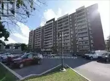 31 Four Winds Drive, Toronto, Ontario M3J1K9, 2 Bedrooms Bedrooms, ,1 BathroomBathrooms,Single Family,For Lease,Four Winds,W7319940
