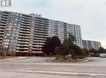 100 Observatory Lane, Richmond Hill, Ontario L4C1T4, 3 Bedrooms Bedrooms, ,2 BathroomsBathrooms,Single Family,For Lease,Observatory,N7320092