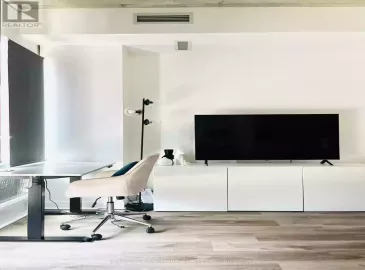 127 Queen Street, Toronto, Ontario M5C1S3, 1 Bedroom Bedrooms, ,1 BathroomBathrooms,Single Family,For Lease,Queen,C7320210