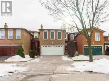 40 Burnt Bark Drive, Toronto, Ontario M1V3J8, 3 Bedrooms Bedrooms, ,1 BathroomBathrooms,Single Family,For Lease,Burnt Bark,E7320206