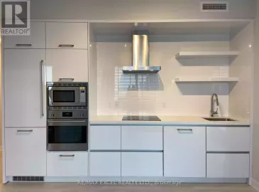 2221 Yonge Street, Toronto, ON M4S2B4, 2 Bedrooms Bedrooms, ,2 BathroomsBathrooms,Single Family,For Lease,Yonge,C7320216