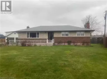 5 THORNTON Avenue, Welland, Ontario L3B3A2, 4 Bedrooms Bedrooms, ,2 BathroomsBathrooms,Single Family,For Sale,THORNTON,40516328