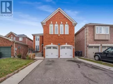 24 Hollybush Street, Brampton, Ontario L6R1A5, 7 Bedrooms Bedrooms, ,5 BathroomsBathrooms,Single Family,For Sale,Hollybush,W7321756