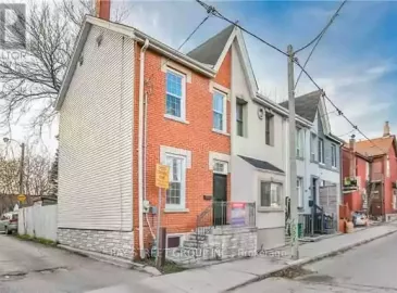 104 Carlaw, Toronto, ON M4M2R7, 4 Bedrooms Bedrooms, ,1 BathroomBathrooms,Single Family,For Sale,Carlaw,E6697616