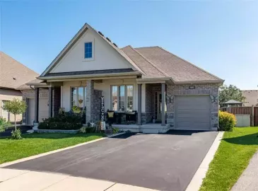 Fort Erie, Ontario L0S1S0, 3 Bedrooms Bedrooms, ,3 BathroomsBathrooms,Single Family,For Sale,H4174570