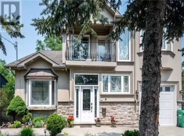 131 VISTA Drive, Mississauga, Ontario L5M1W2, 5 Bedrooms Bedrooms, ,5 BathroomsBathrooms,Single Family,For Sale,VISTA,40511684