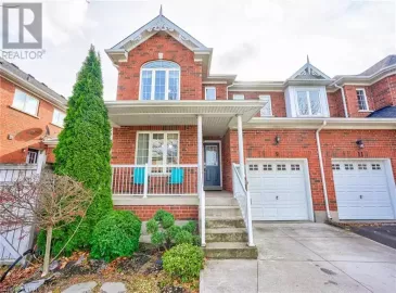 9 YOUNG Crescent, Niagara-on-the-Lake, Ontario L0S1J0, 3 Bedrooms Bedrooms, ,2 BathroomsBathrooms,Single Family,For Sale,YOUNG,40512765