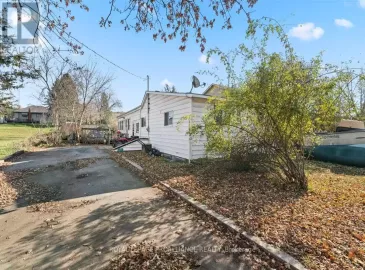 139 Upper Lake Street, Prince Edward County, Ontario K0T2T0, 2 Bedrooms Bedrooms, ,1 BathroomBathrooms,Single Family,For Sale,Upper Lake,X7296562