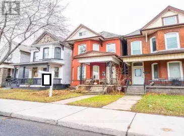 215 Wentworth Street, Hamilton, Ontario L8L5V6, 4 Bedrooms Bedrooms, ,3 BathroomsBathrooms,Single Family,For Sale,Wentworth,X6061664