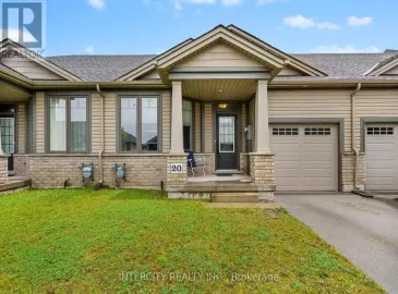 20 Ellis, St. Catharines, ON L2P1P2, 2 Bedrooms Bedrooms, ,2 BathroomsBathrooms,Single Family,For Sale,Ellis,X6174336