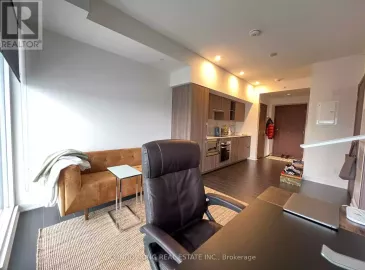 17 Bathurst Street, Toronto, Ontario M5V0N1, 1 Bedroom Bedrooms, ,1 BathroomBathrooms,Single Family,For Lease,Bathurst,C7337042