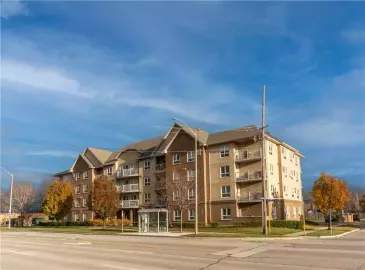 Burlington, Ontario L7L7K7, 1 Bedroom Bedrooms, ,1 BathroomBathrooms,Single Family,For Sale,H4180586