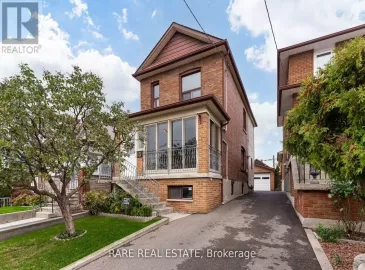 13 Rockvale, Toronto, Ontario M6E3A8, 3 Bedrooms Bedrooms, ,1 BathroomBathrooms,Single Family,For Lease,Rockvale,C7321622