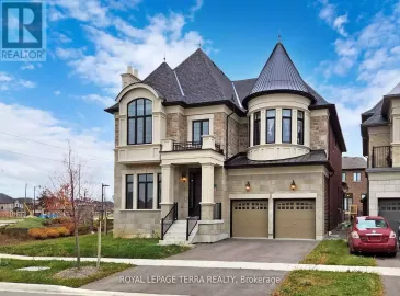 2 Pine Heights Drive, Vaughan, Ontario L4L1A6, 4 Bedrooms Bedrooms, ,5 BathroomsBathrooms,Single Family,For Lease,Pine Heights,N7325708