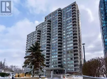 5765 Yonge Street, Toronto, Ontario M2M4H9, 3 Bedrooms Bedrooms, ,2 BathroomsBathrooms,Single Family,For Lease,Yonge,C7344976