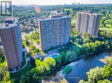 260 Scarlett Road, Toronto, Ontario M6N4X6, 1 Bedroom Bedrooms, ,1 BathroomBathrooms,Single Family,For Lease,Scarlett,W7329276