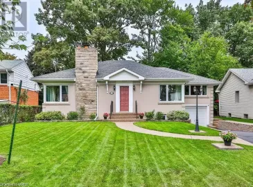 399 RIVER SIDE Drive, Oakville, Ontario L6K3N6, 5 Bedrooms Bedrooms, ,4 BathroomsBathrooms,Single Family,For Sale,RIVER SIDE,40495688