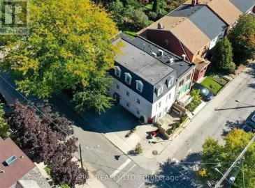 195 Sorauren, Toronto, Ontario M6R2E7, 7 Bedrooms Bedrooms, ,4 BathroomsBathrooms,Single Family,For Sale,Sorauren,W5886977