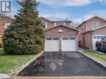 127 Ironwood Crescent, Whitchurch-Stouffville, Ontario L4A5Z2, 3 Bedrooms Bedrooms, ,3 BathroomsBathrooms,Single Family,For Sale,Ironwood,N7351108