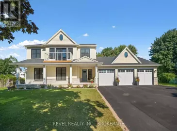 12 Navy Hall Circle, Niagara-on-the-Lake, Ontario L0S1J0, 5 Bedrooms Bedrooms, ,4 BathroomsBathrooms,Single Family,For Sale,Navy Hall,X5942453