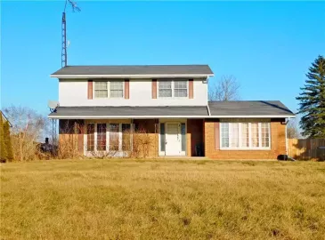 Townsend, Ontario N3Y4K3, 9 Bedrooms Bedrooms, ,3 BathroomsBathrooms,Single Family,For Sale,H4158571